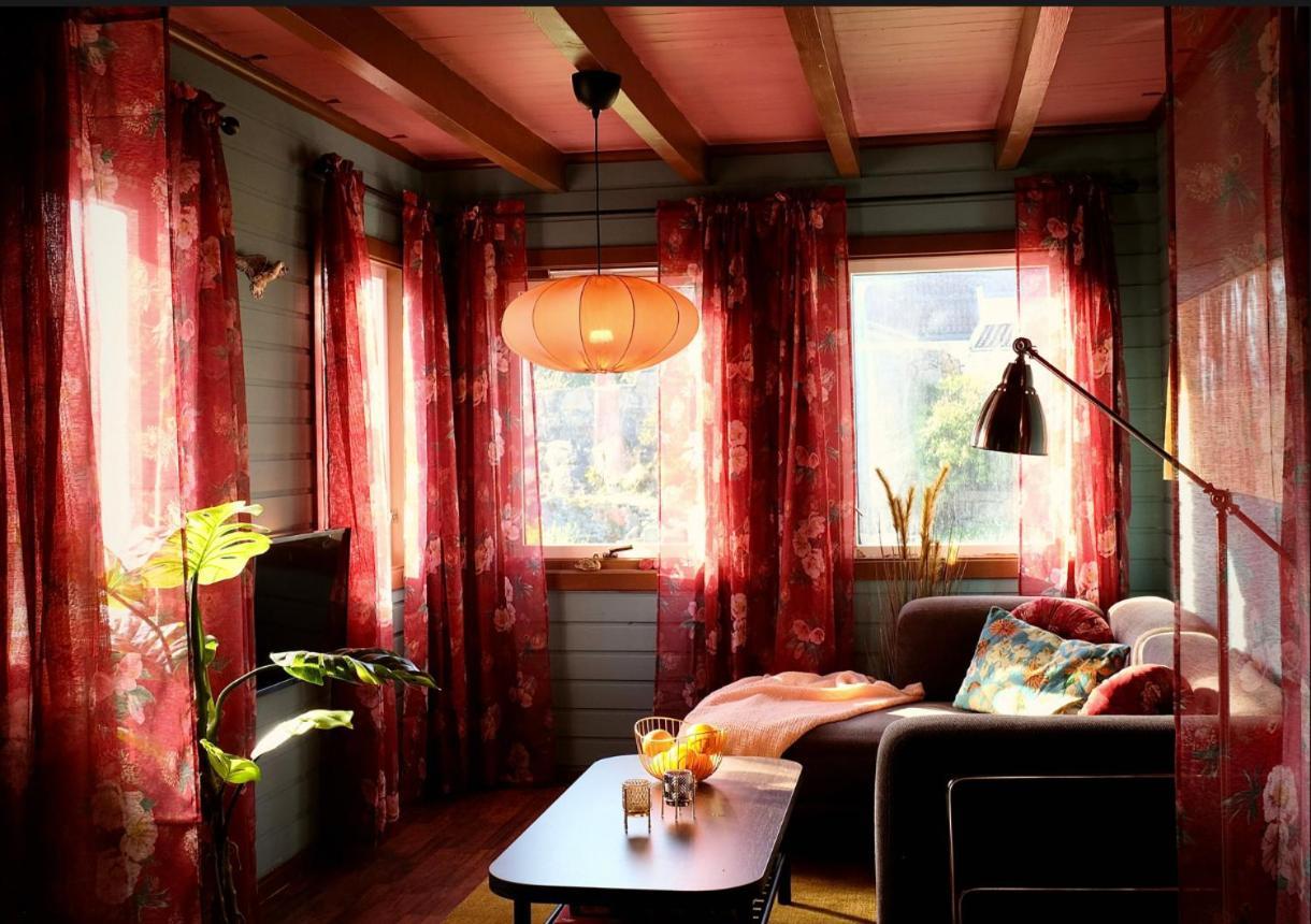 Lunvig - A Cosy Cottage In Idyllic Small Island Near Kristiansand, Sogne Exterior foto